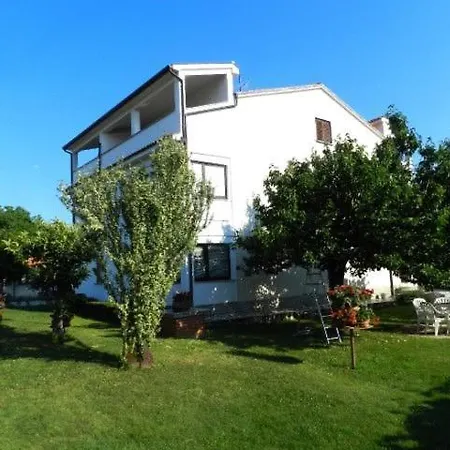 Appartement And Ana Pomer